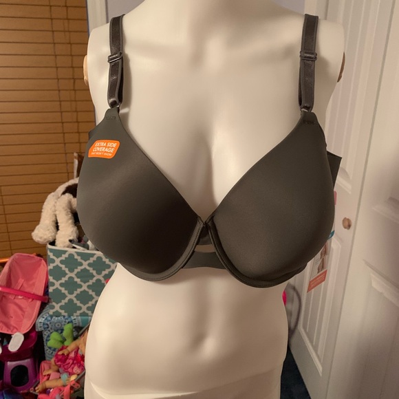 4 Warner’s  bras - Picture 3 of 8